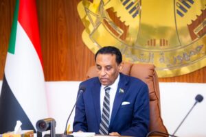 رئيس مجلس الوزراء يصدر قراراً بإعادة تشكيل لجنة تسيير جمعية الهلال الأحمر السوداني