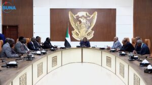 رئيس الوزراء يؤكد متانة العلاقات بين السودان ودولة جنوب السودان