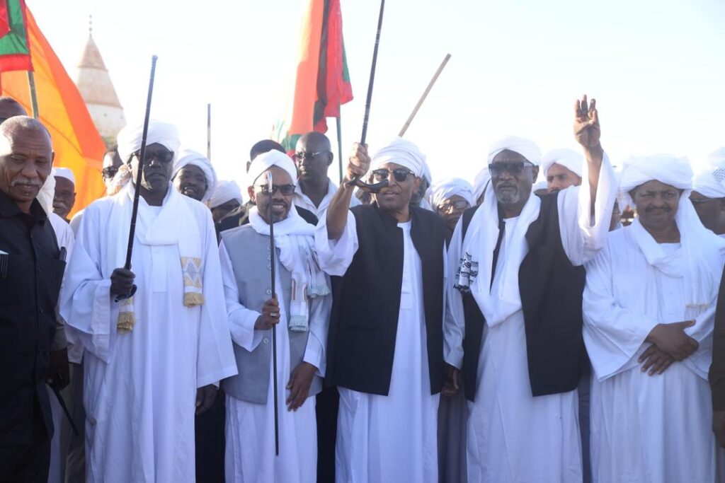 رئيس الوزراء يؤكد أهمية دور مشايخ الطرق الصوفية في تحقيق السلم الاجتماعي ونبذ خطاب الكراهية