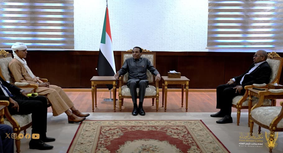 رئيس الوزراء يلتقي وفد مجلس الصحوة الثوري